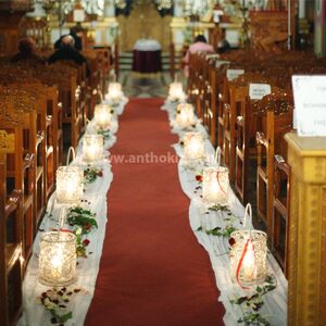 Εσωτερικός Στολισμός Γάμου ρομαντικός με φανάρια και κεριά